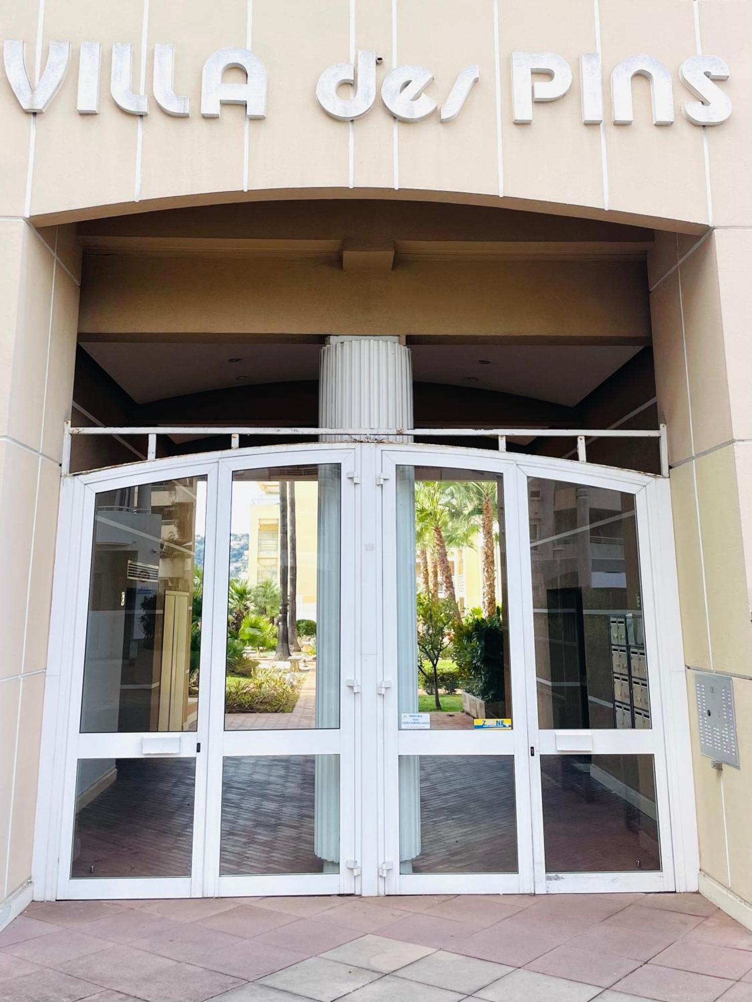 Il Gioiello : Apt 2 Pers, Clim, Piscine, Parking Antibes Buitenkant foto