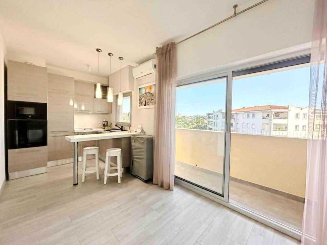 Il Gioiello : Apt 2 Pers, Clim, Piscine, Parking Antibes Buitenkant foto