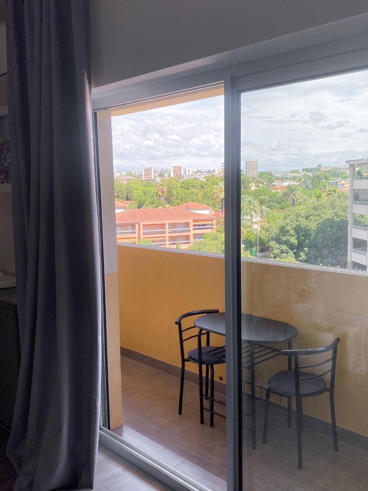 Il Gioiello : Apt 2 Pers, Clim, Piscine, Parking Antibes Buitenkant foto